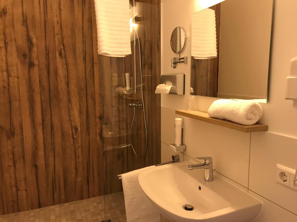 Hotel Hohenloher Tor Bretzfeld ภายนอก รูปภาพ