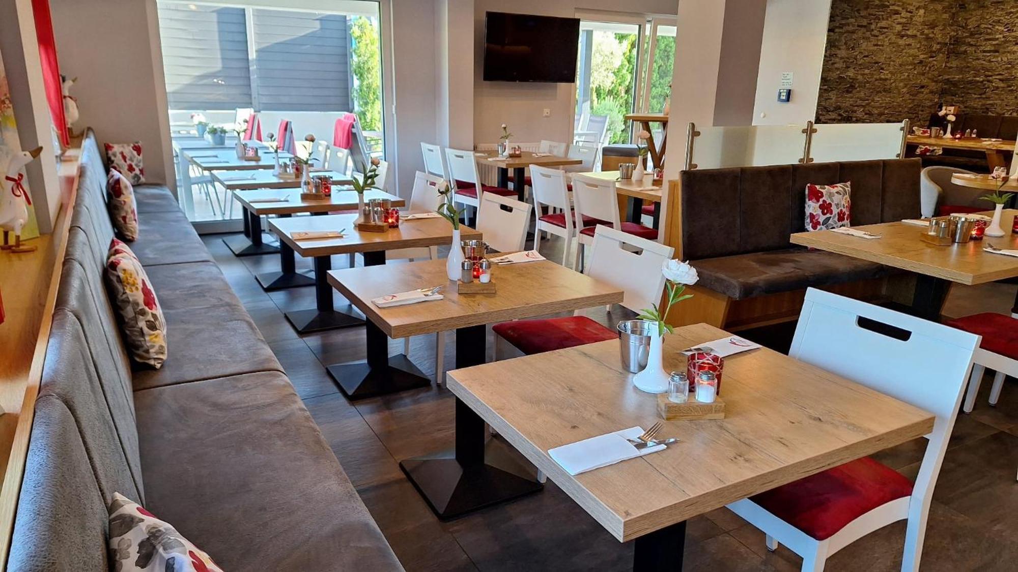 Hotel Hohenloher Tor Bretzfeld ภายนอก รูปภาพ